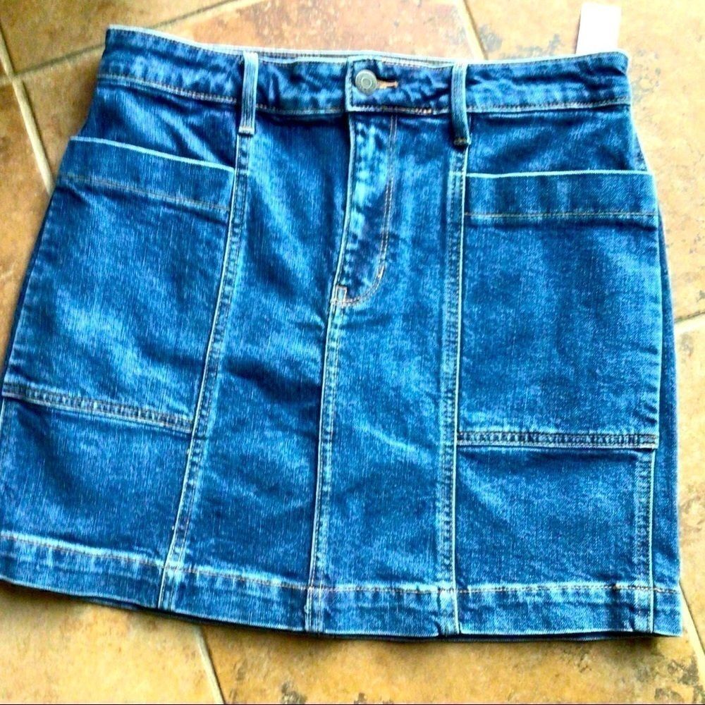 NWT OLD NAVY CLASSIC DENIN MINI 6